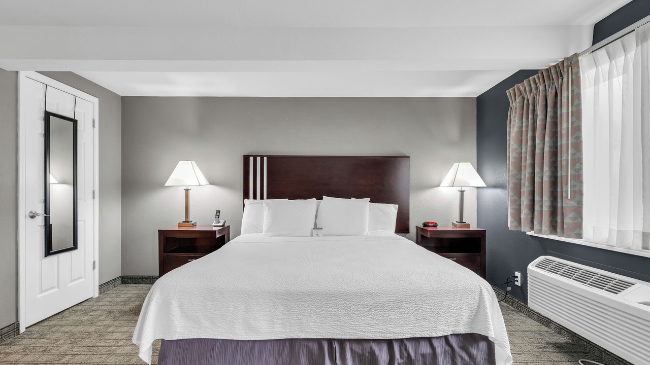 Photo of Bedroom in Urbana