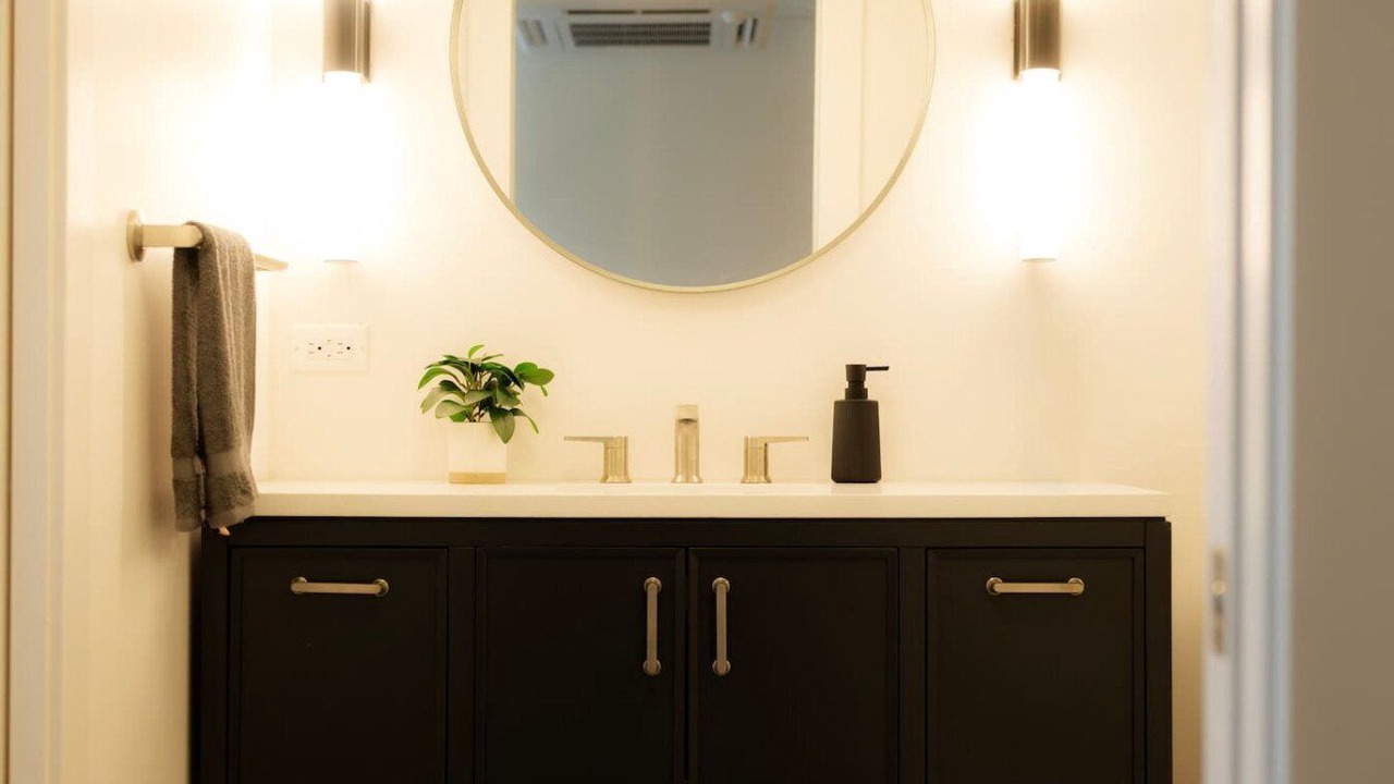 Photo of Bathroom in Washington