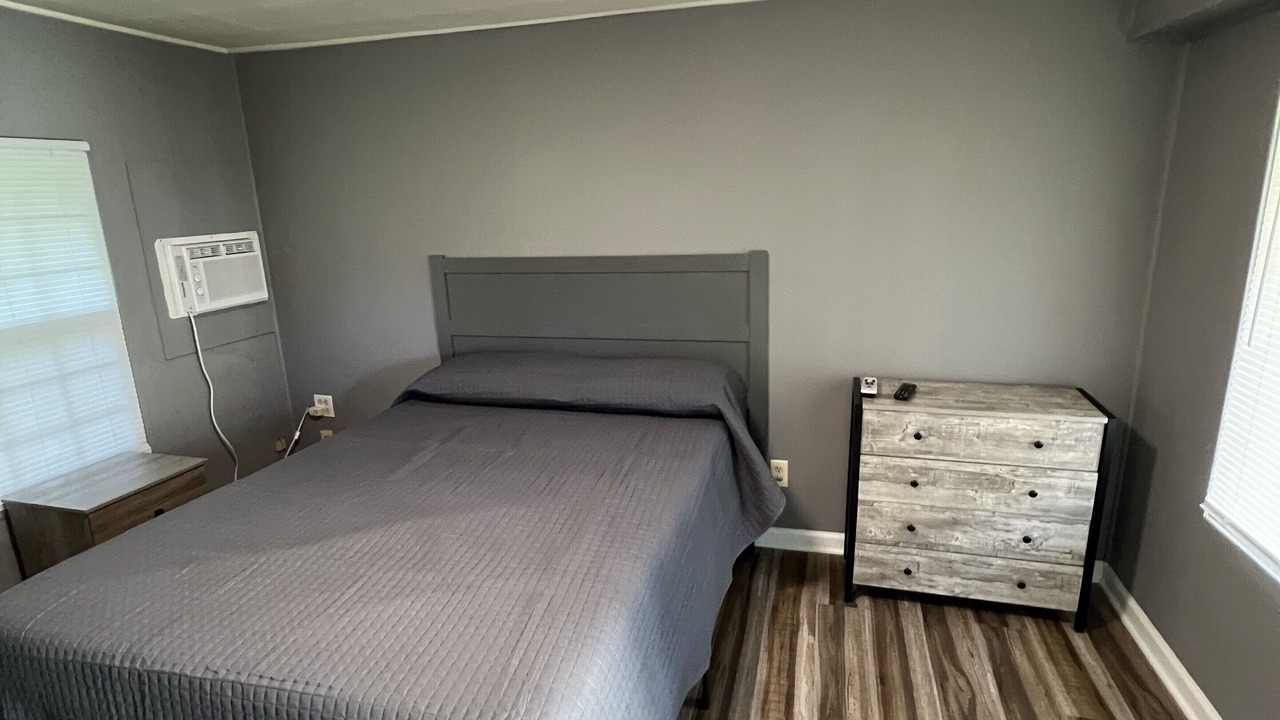 Photo of Bedroom in Lake Bluff