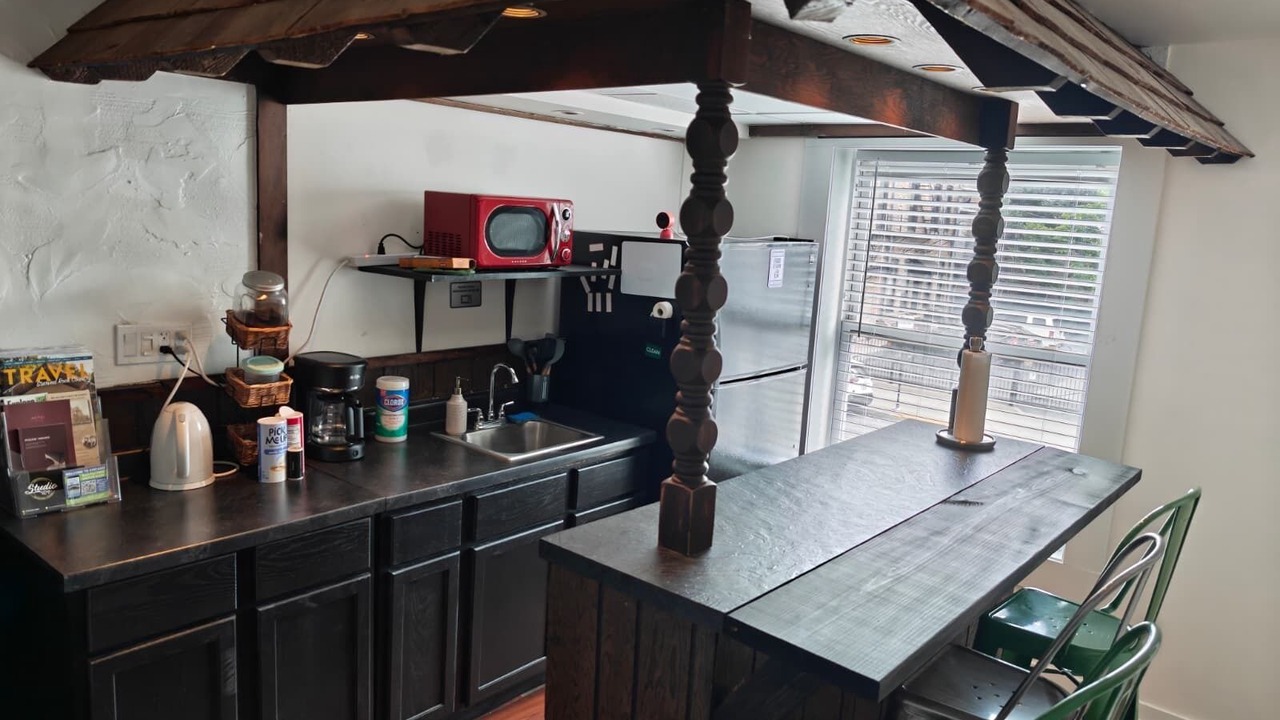 Photo of Kitchen in West Town