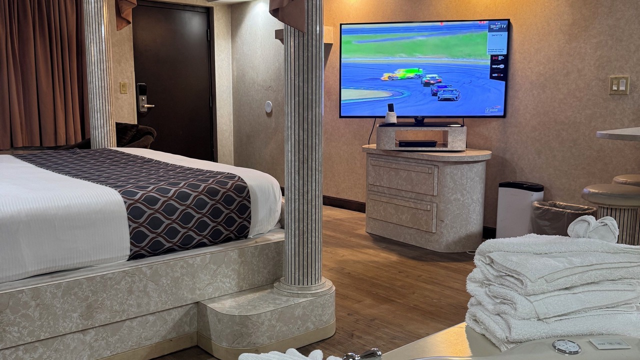 Photo of Bedroom in Chicago Ridge