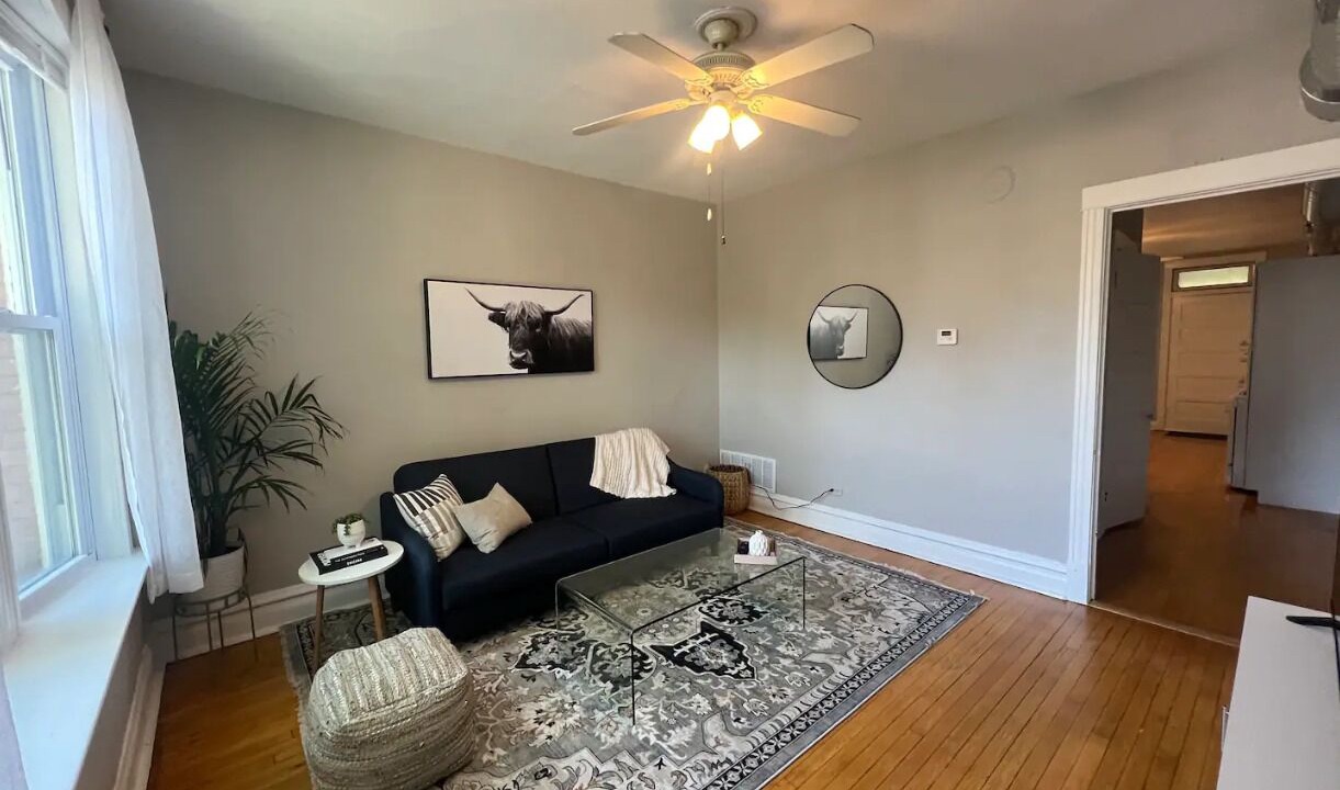 Photo of Livingroom in Bucktown