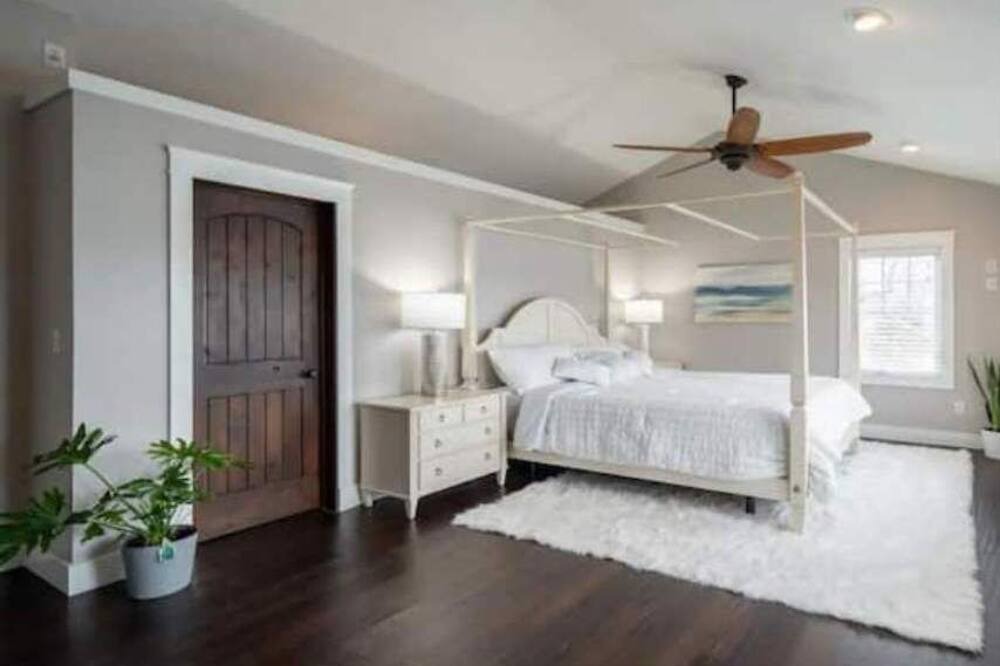 Photo of Bedroom in Middleville