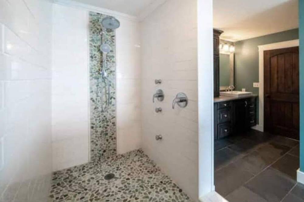 Photo of Bathroom in Middleville