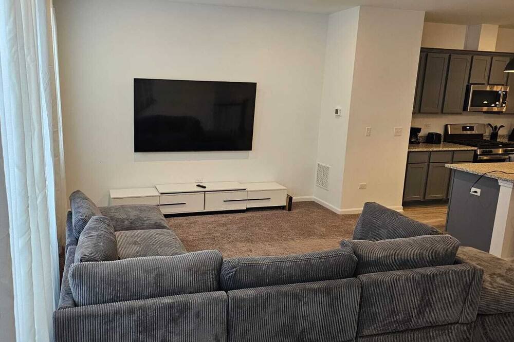 Photo of Livingroom in Des Plaines