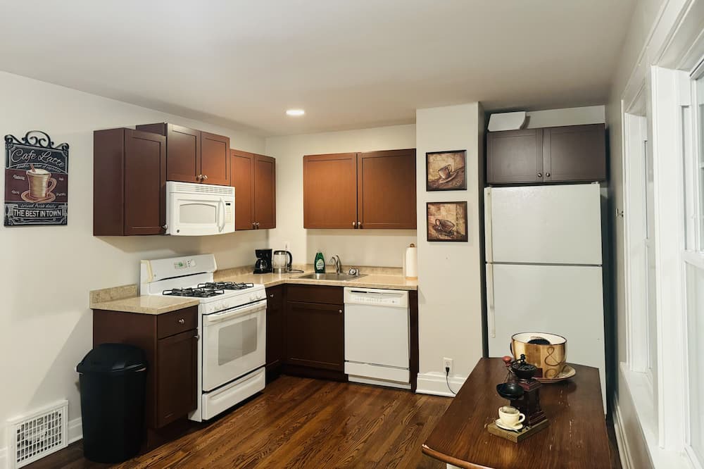 Photo of Kitchen in Elmhurst