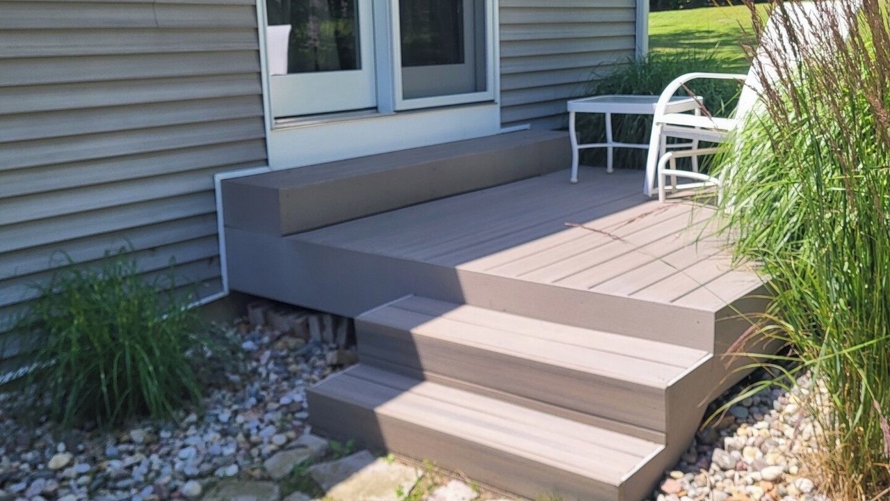 Photo of Outdoor in Irons
