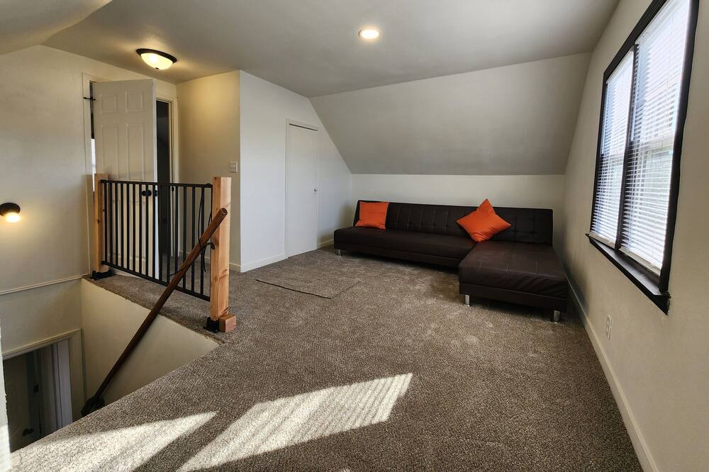 Photo of Bedroom in Wauwatosa