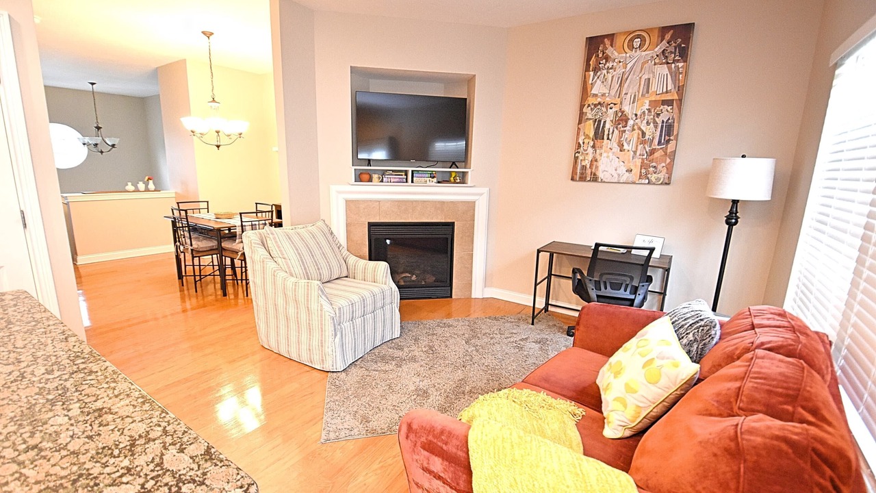 Photo of Livingroom in Roseland