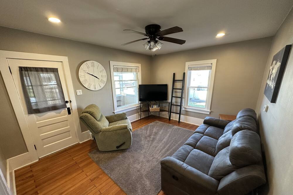 Photo of Livingroom in Marion
