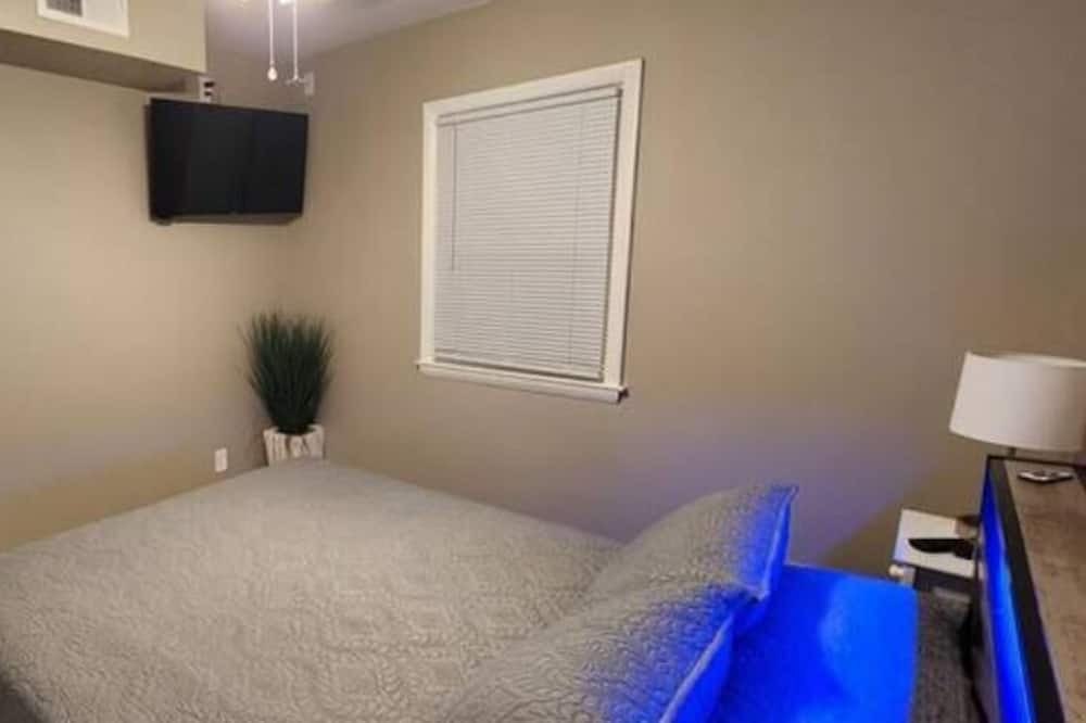 Photo of Bedroom in Council Bluffs