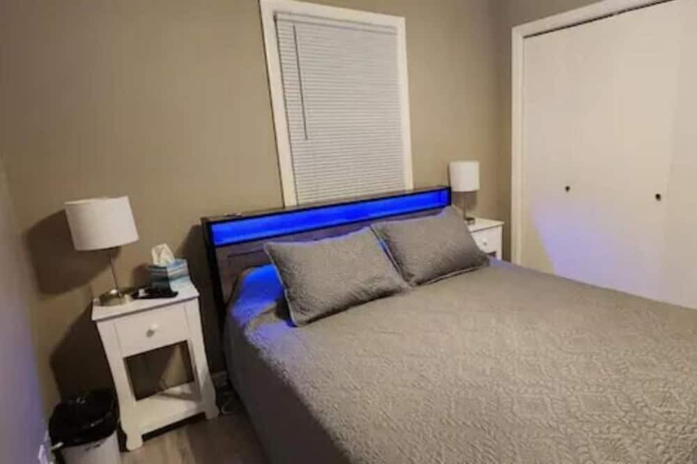 Photo of Bedroom in Council Bluffs
