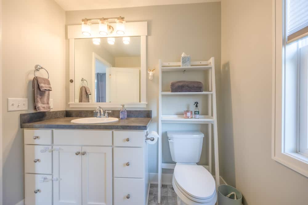 Photo of Bathroom in Wyoming