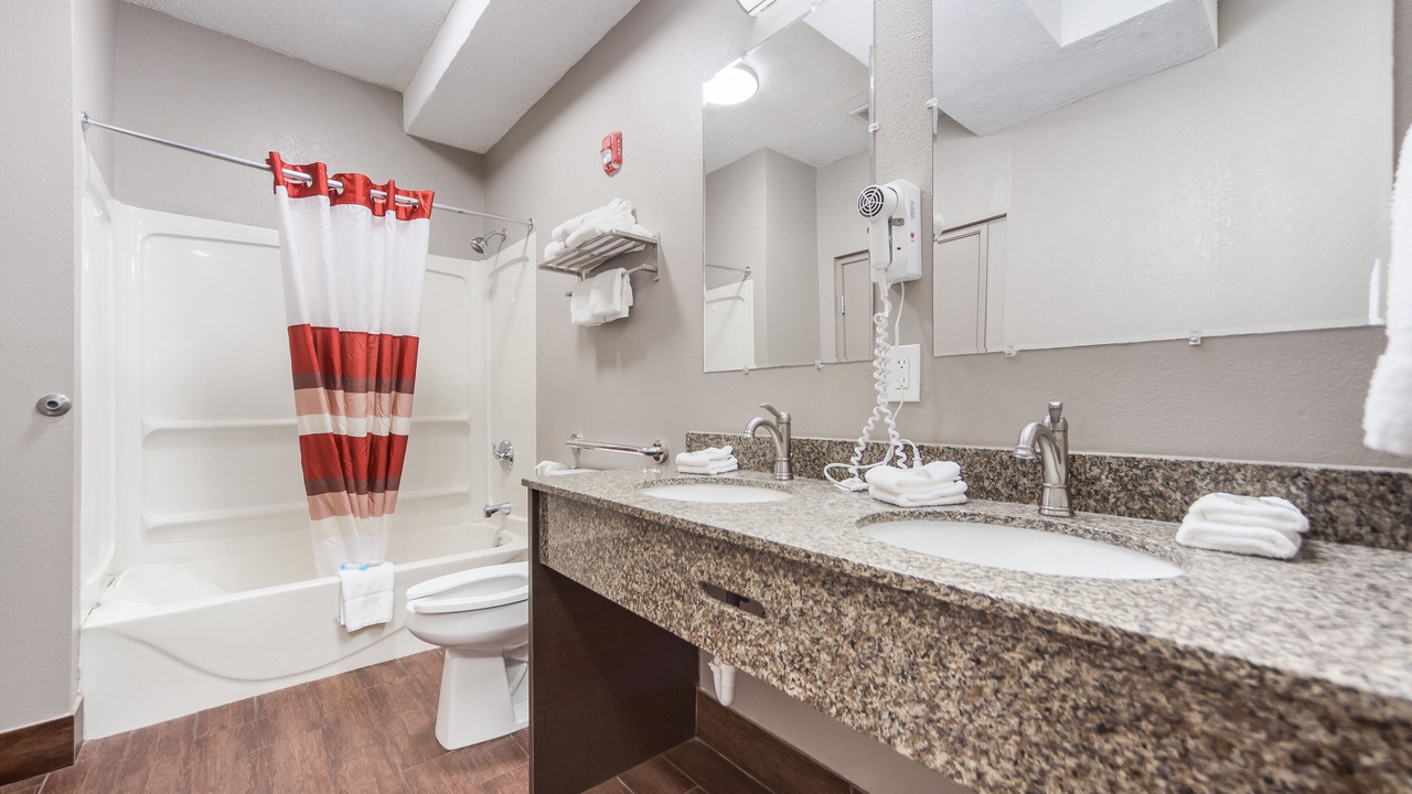 Photo of Bathroom in Council Bluffs