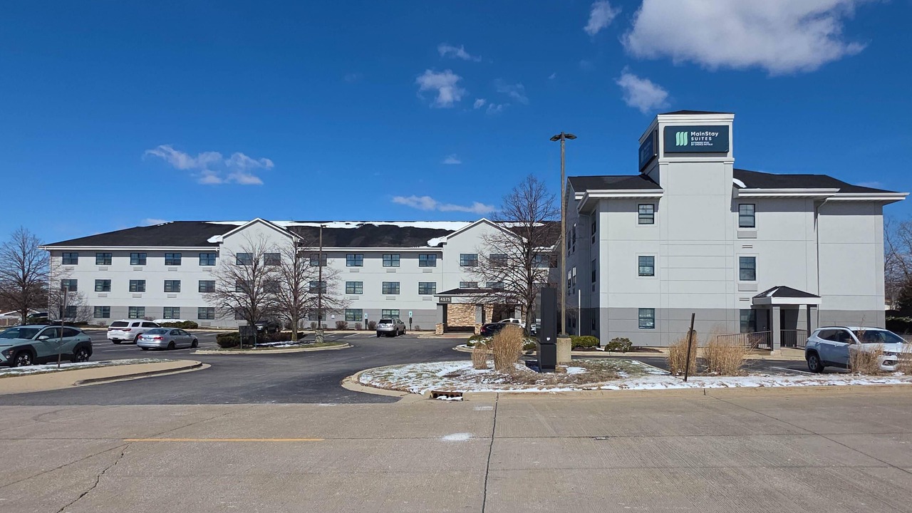 Photo of Outdoor in Hillside