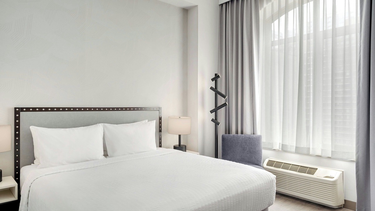 Photo of Bedroom in Streeterville