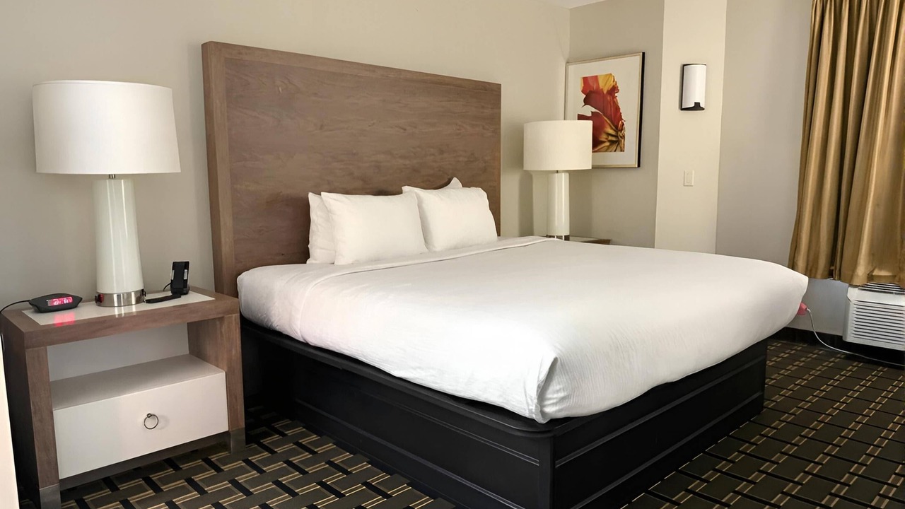 Photo of Bedroom in Orange Prairie