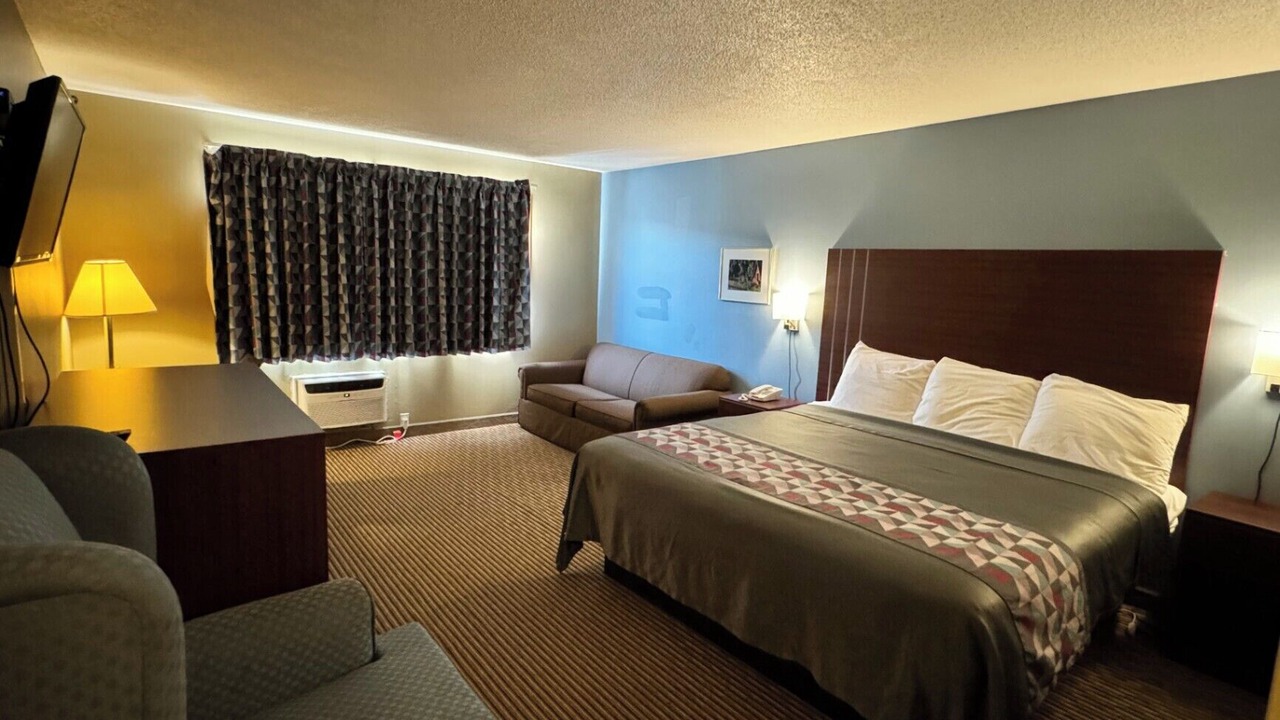 Photo of Bedroom in Council Bluffs