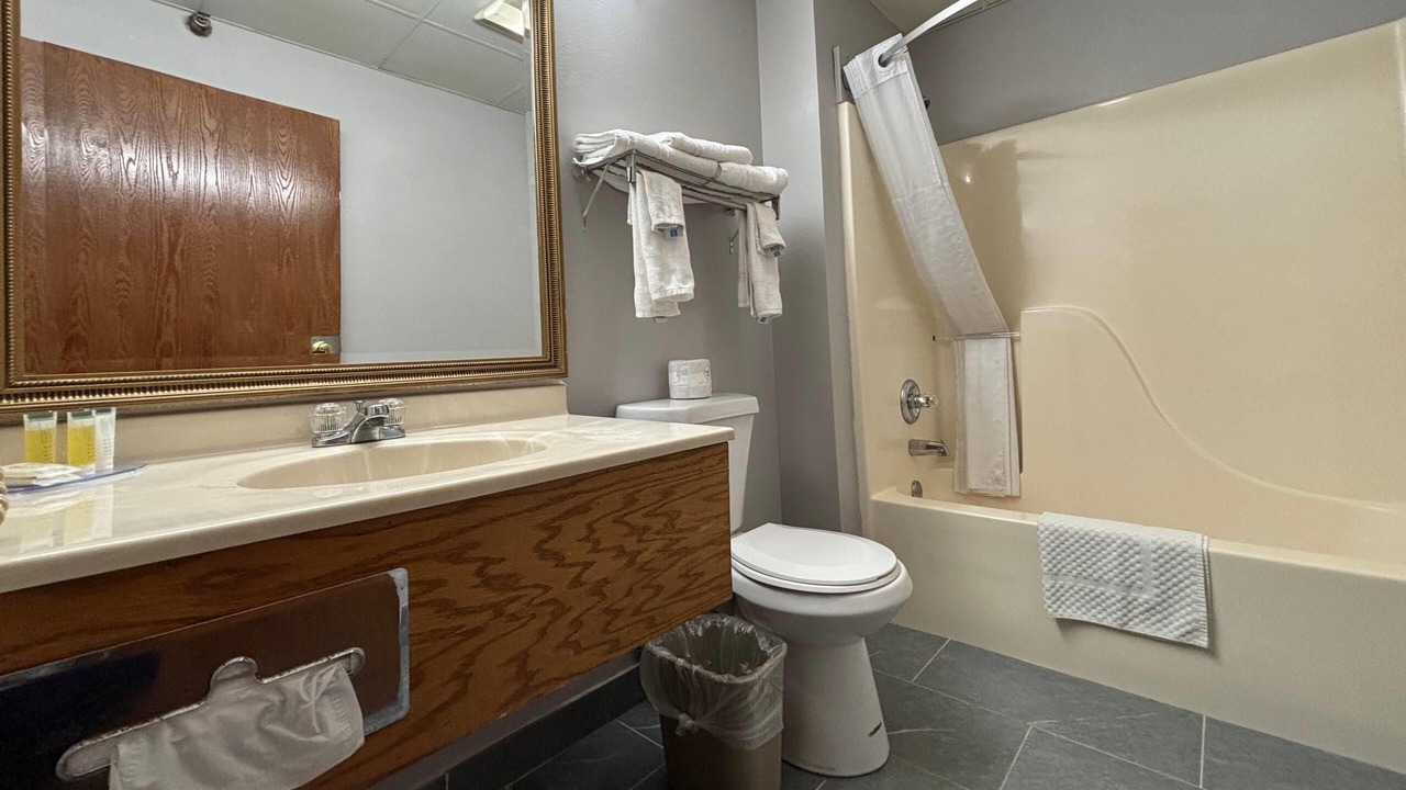 Photo of Bathroom in Chenoa