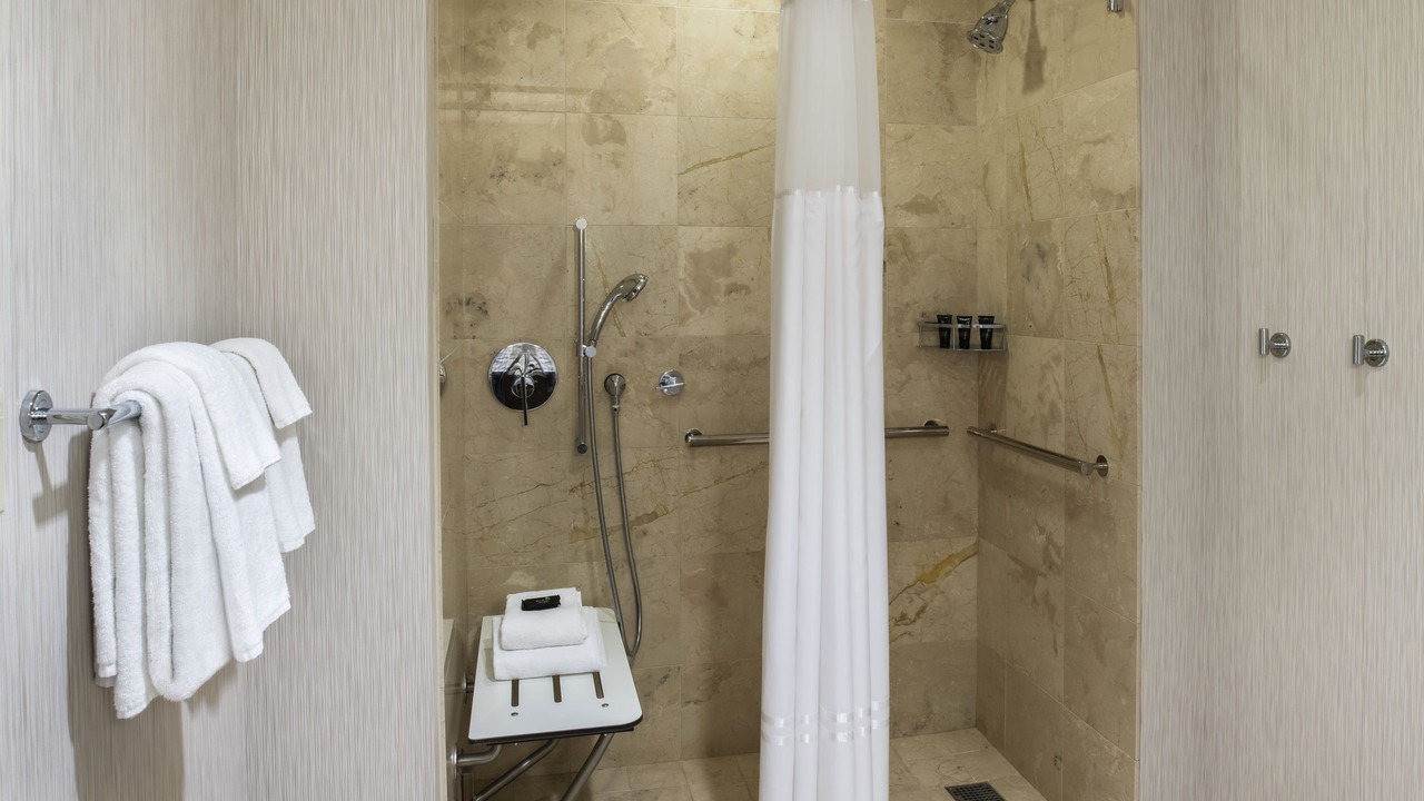 Photo of Bathroom in Streeterville