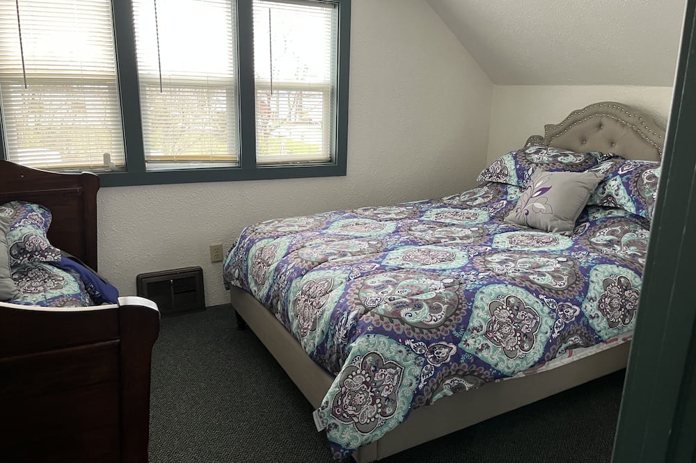 Photo of Bedroom in Campbellsport