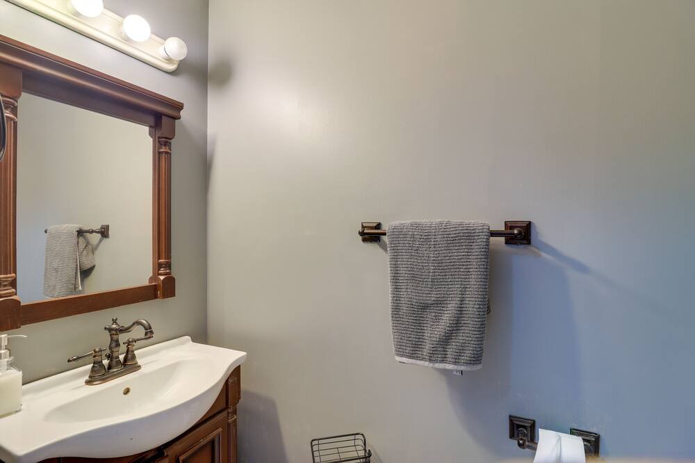 Photo of Bathroom in Taylor