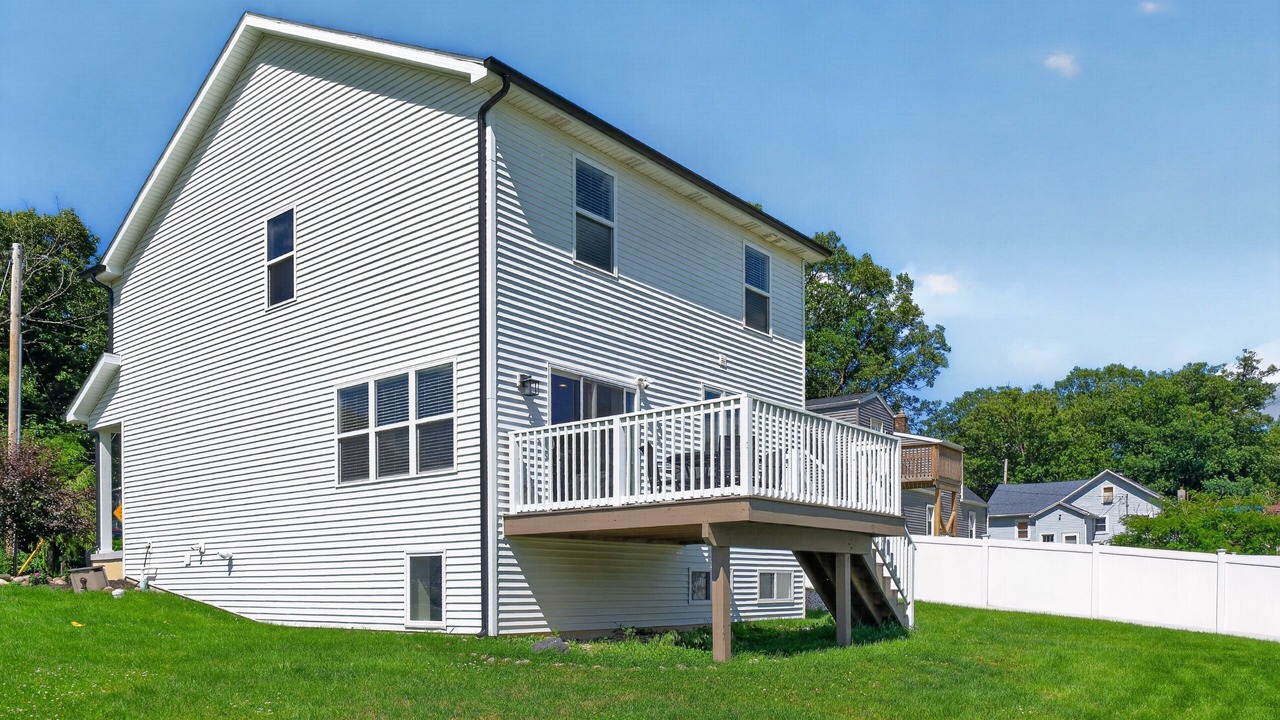 Photo of Outdoor in Cedar Lake