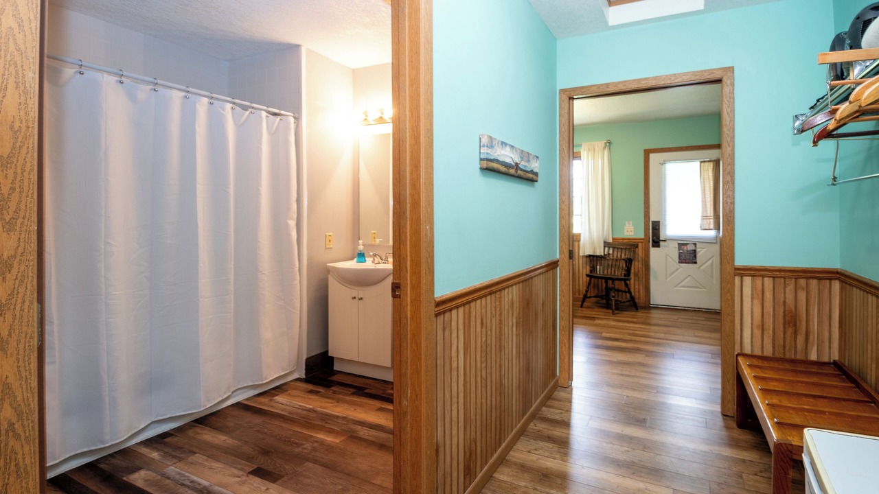 Photo of Bathroom in Orange Prairie