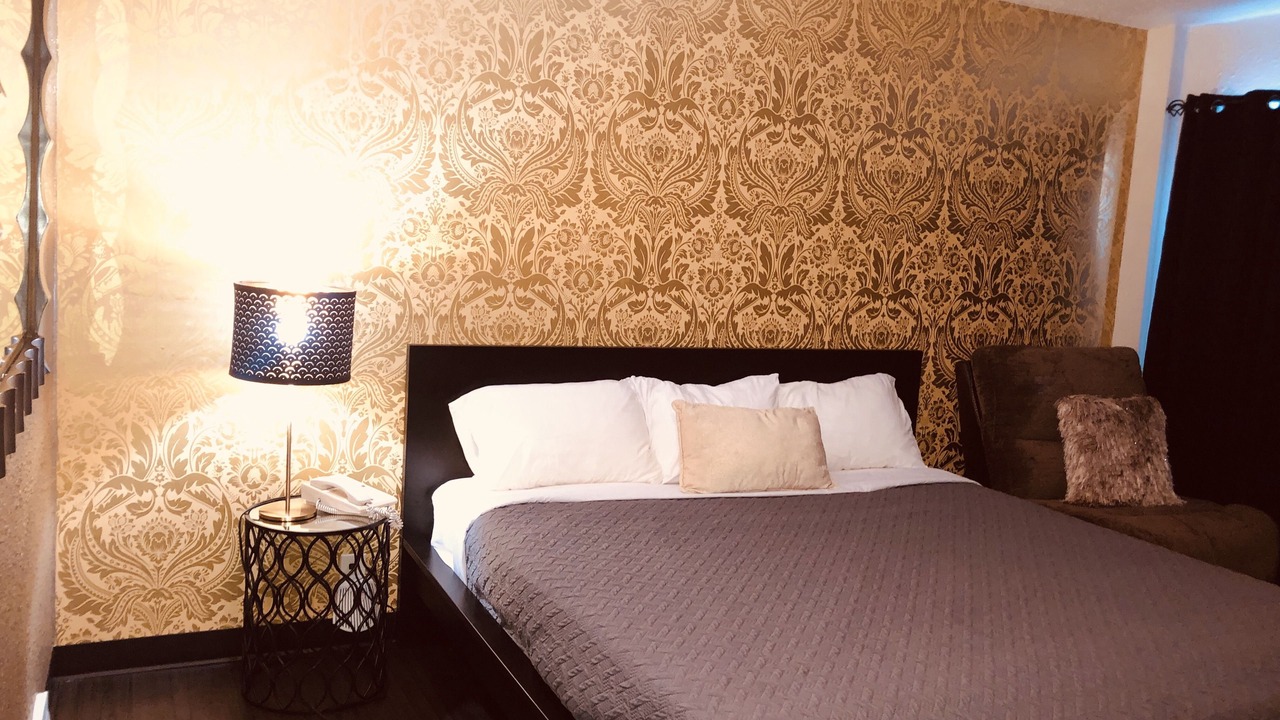 Photo of Bedroom in Milwaukee