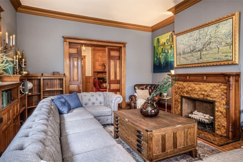 Photo of Livingroom in Lower East Side