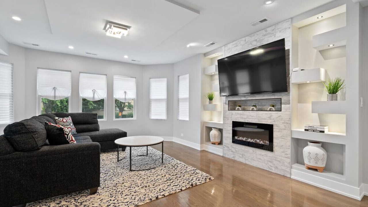 Photo of Livingroom in Cragin