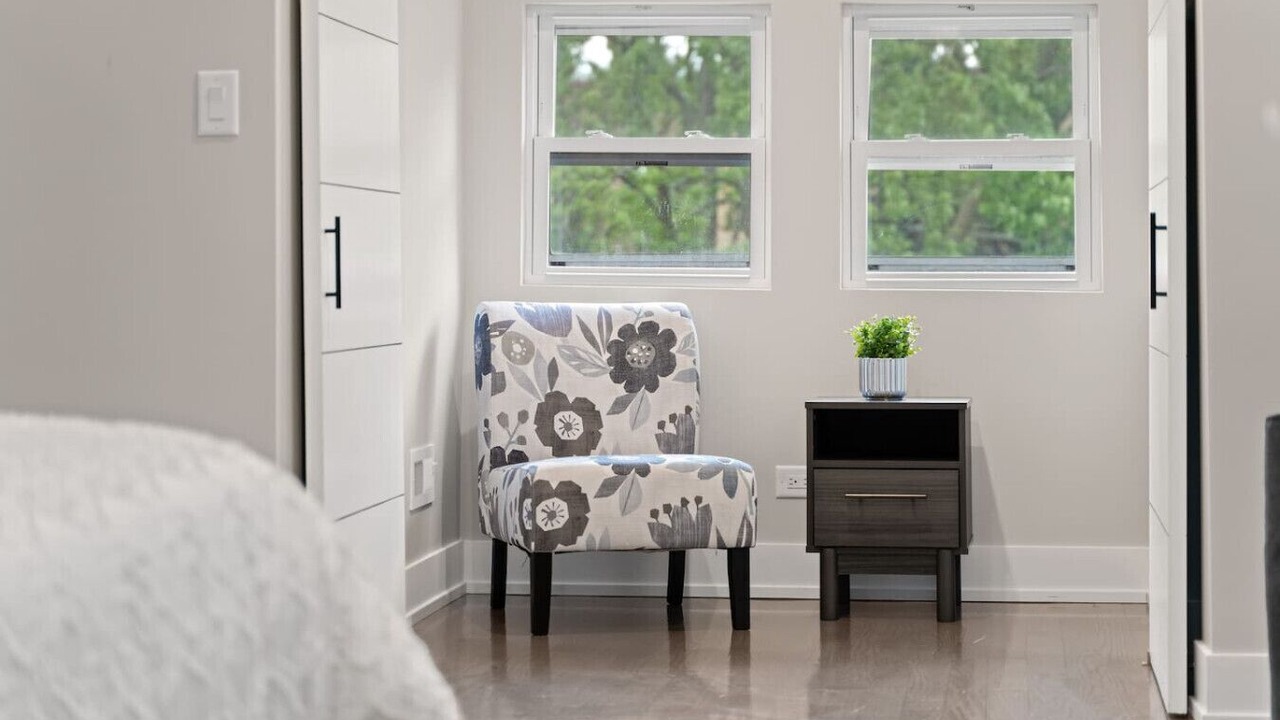 Photo of Bedroom in Cragin