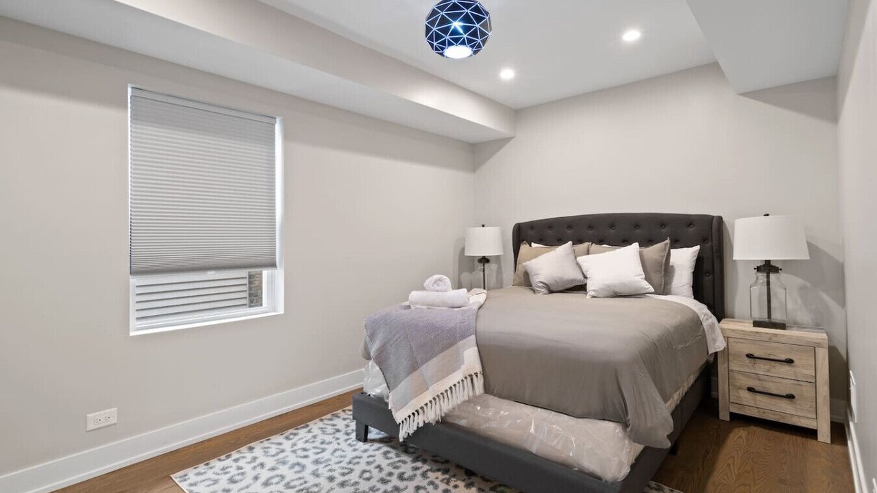 Photo of Bedroom in Cragin