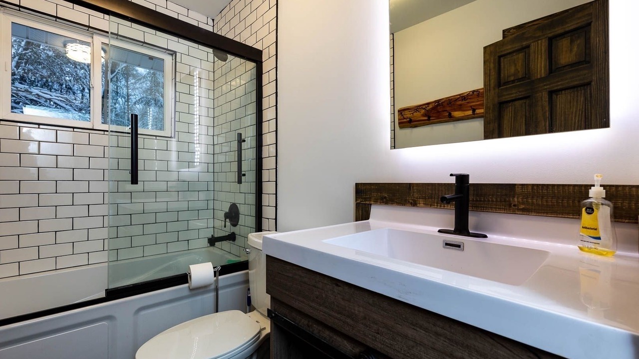 Photo of Bathroom in St Germain
