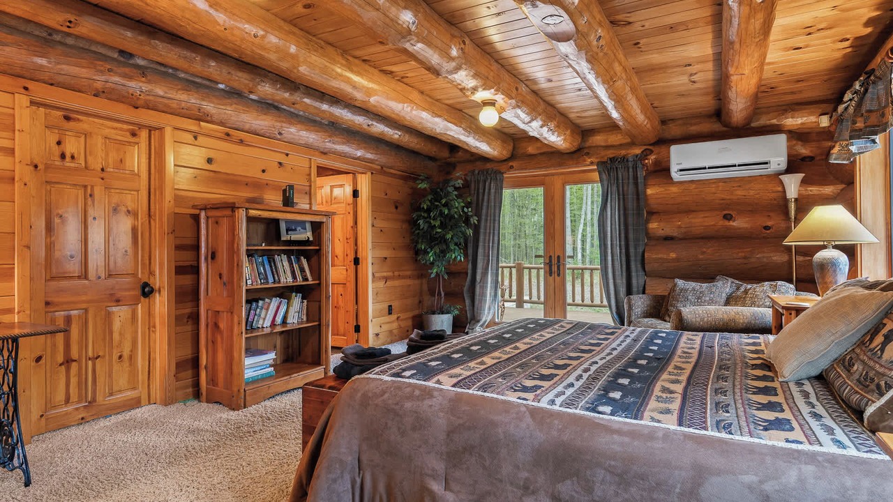 Photo of Bedroom in Fish Creek