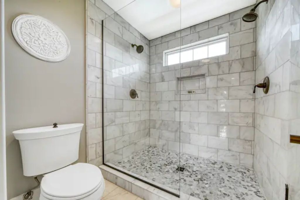 Photo of Bathroom in Douglas