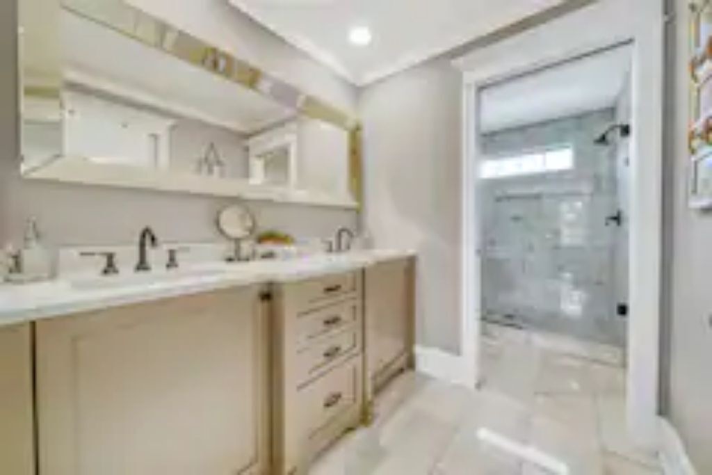 Photo of Bathroom in Douglas
