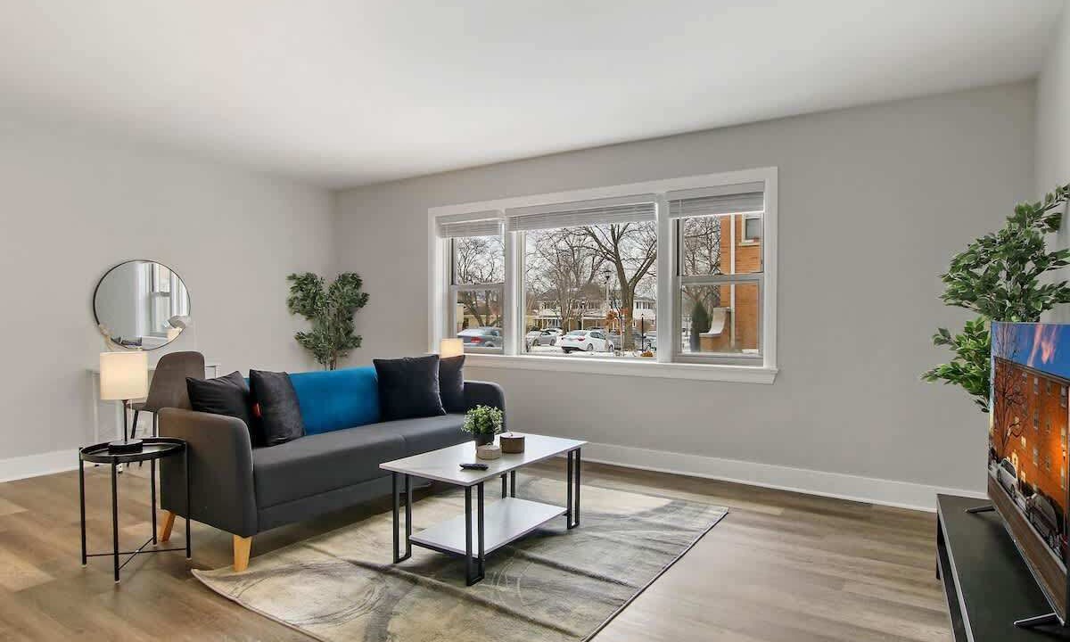 Photo of Livingroom in Skokie