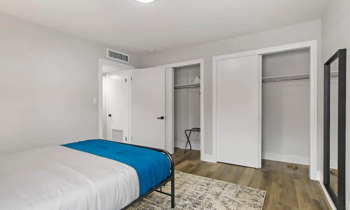 Photo of Bedroom in Skokie