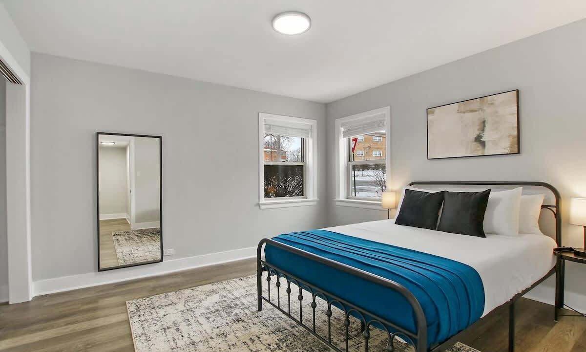Photo of Bedroom in Skokie
