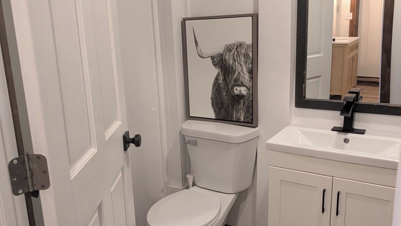 Photo of Bathroom in Munising
