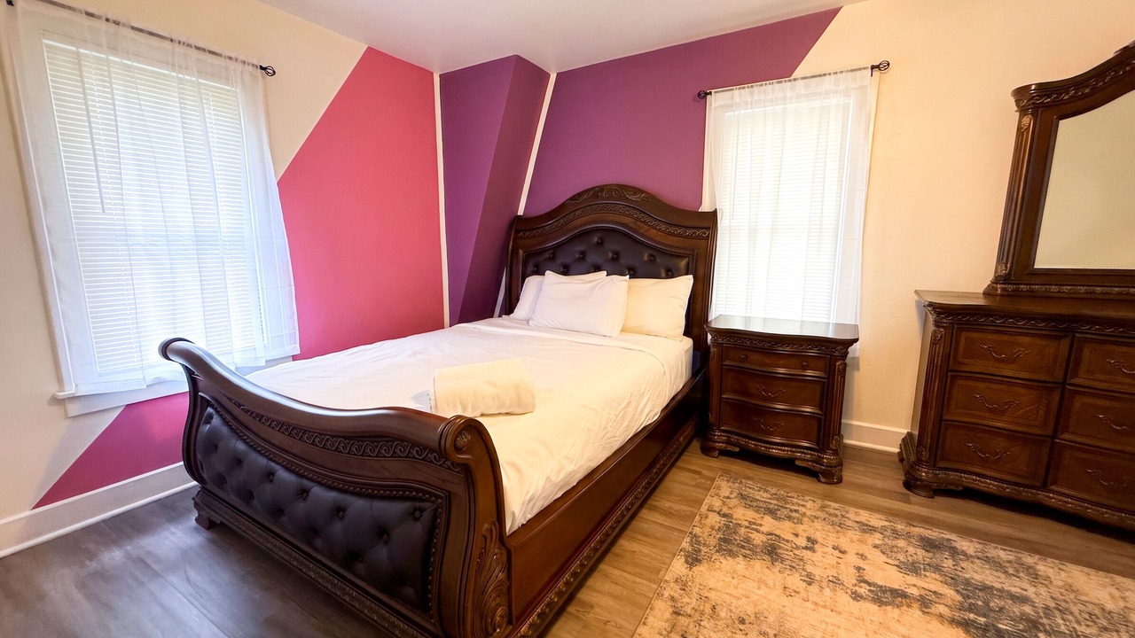 Photo of Bedroom in North Chicago
