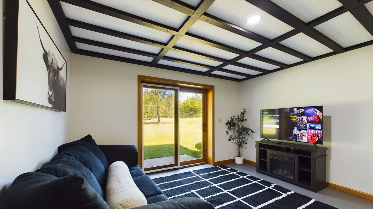 Photo of Livingroom in Munising