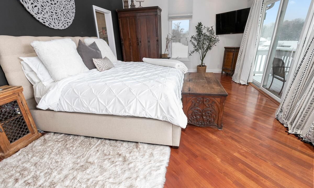 Photo of Bedroom in Douglas