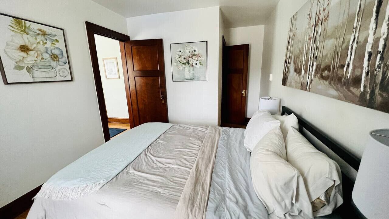 Photo of Bedroom in Milwaukee