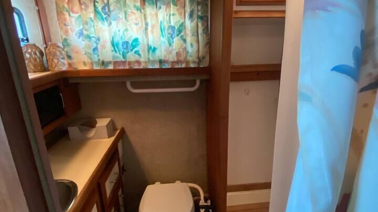 Photo of Bathroom in Antioch