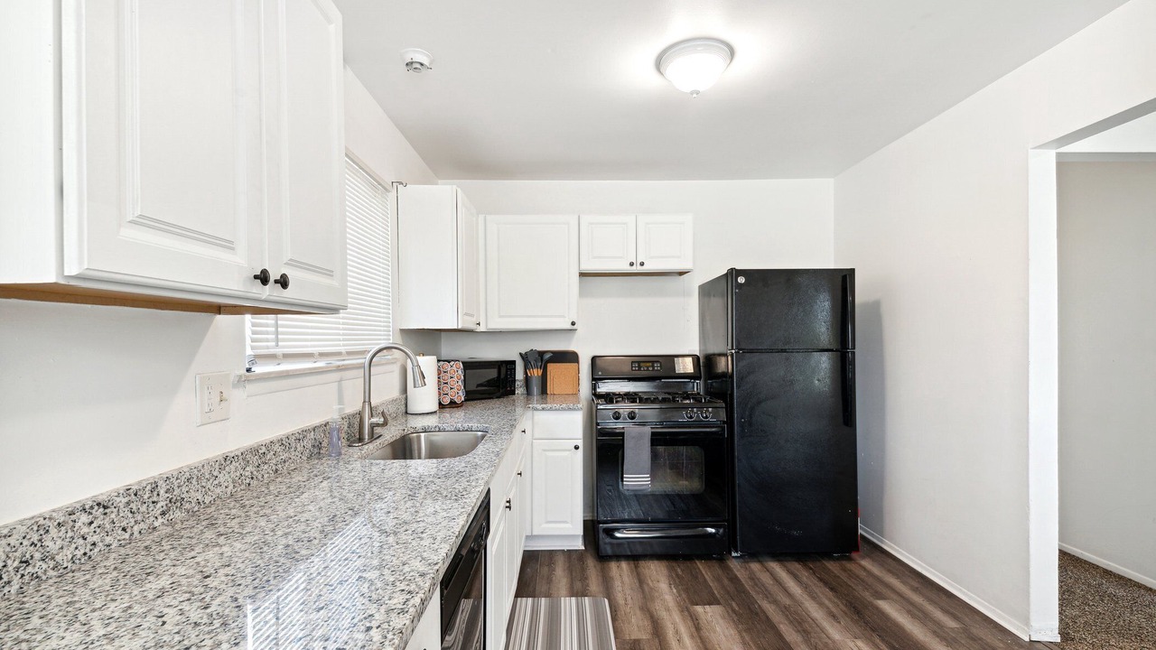 Photo of Kitchen in Warren