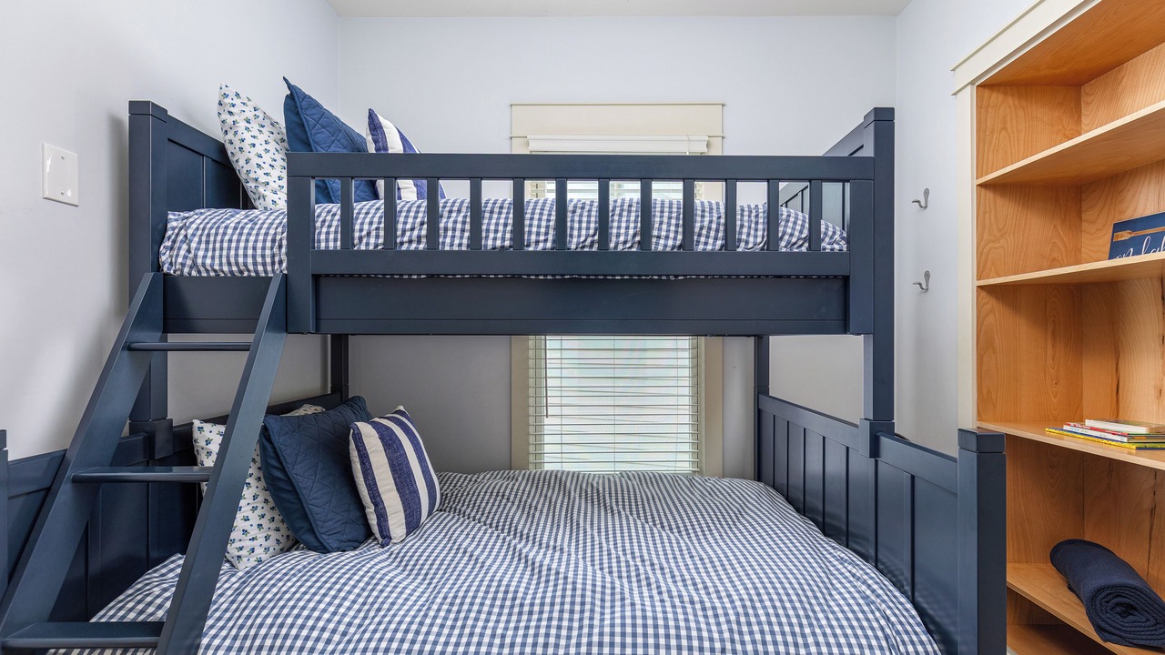 Photo of Bedroom in Saugatuck