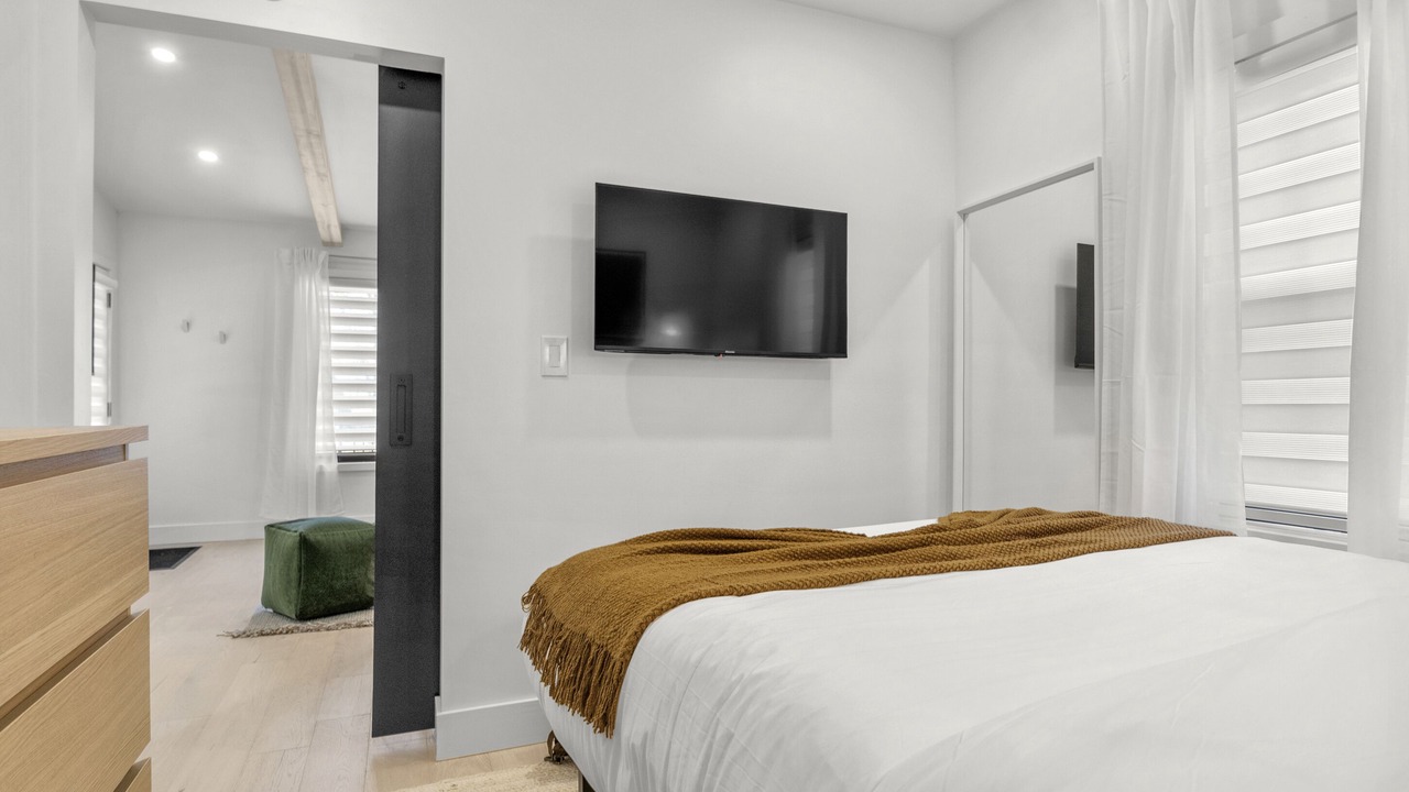 Photo of Bedroom in Wayne County