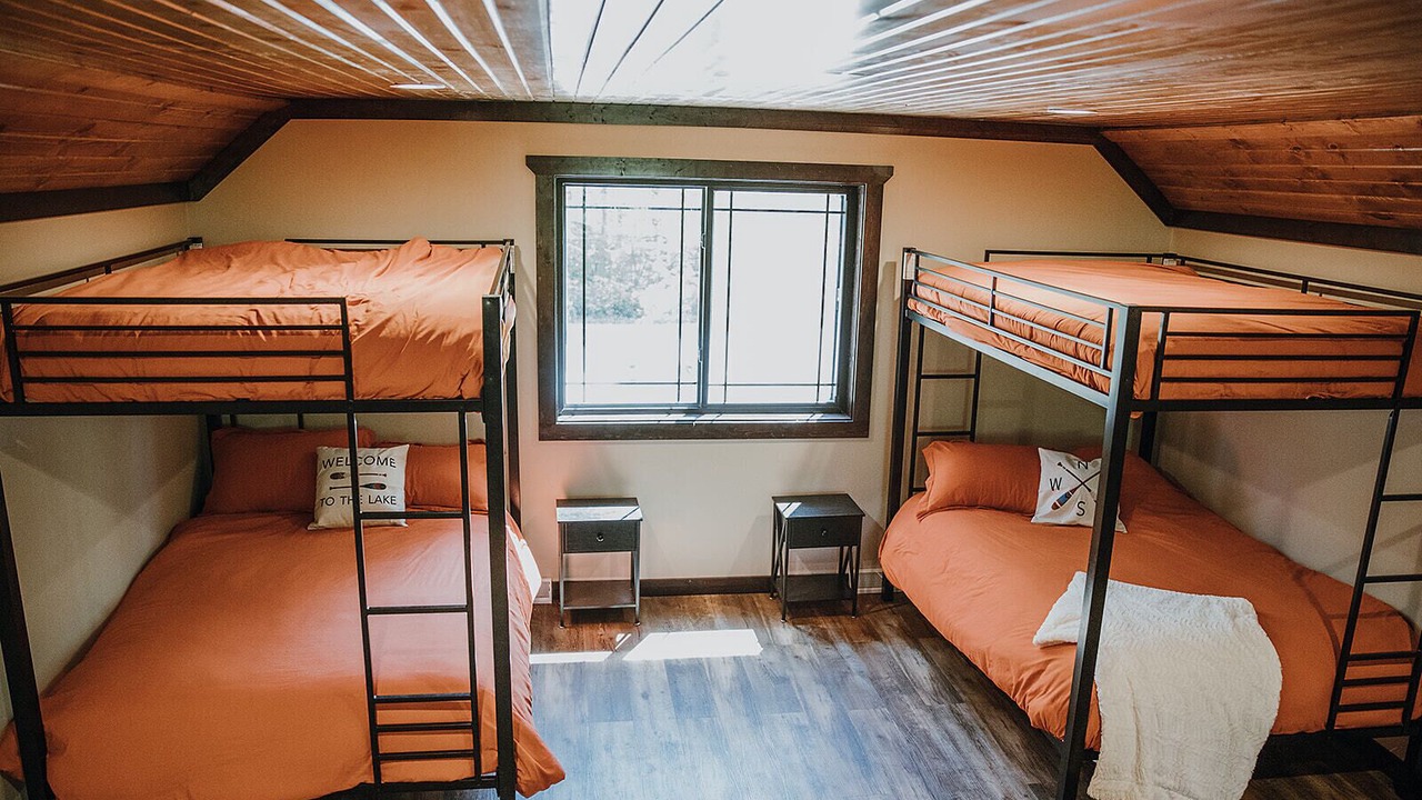 Photo of Bedroom in Townsend